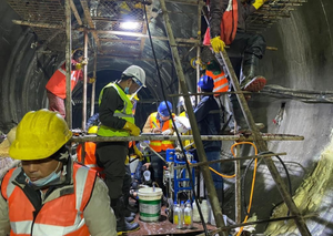 Epoxy & PU Injection System