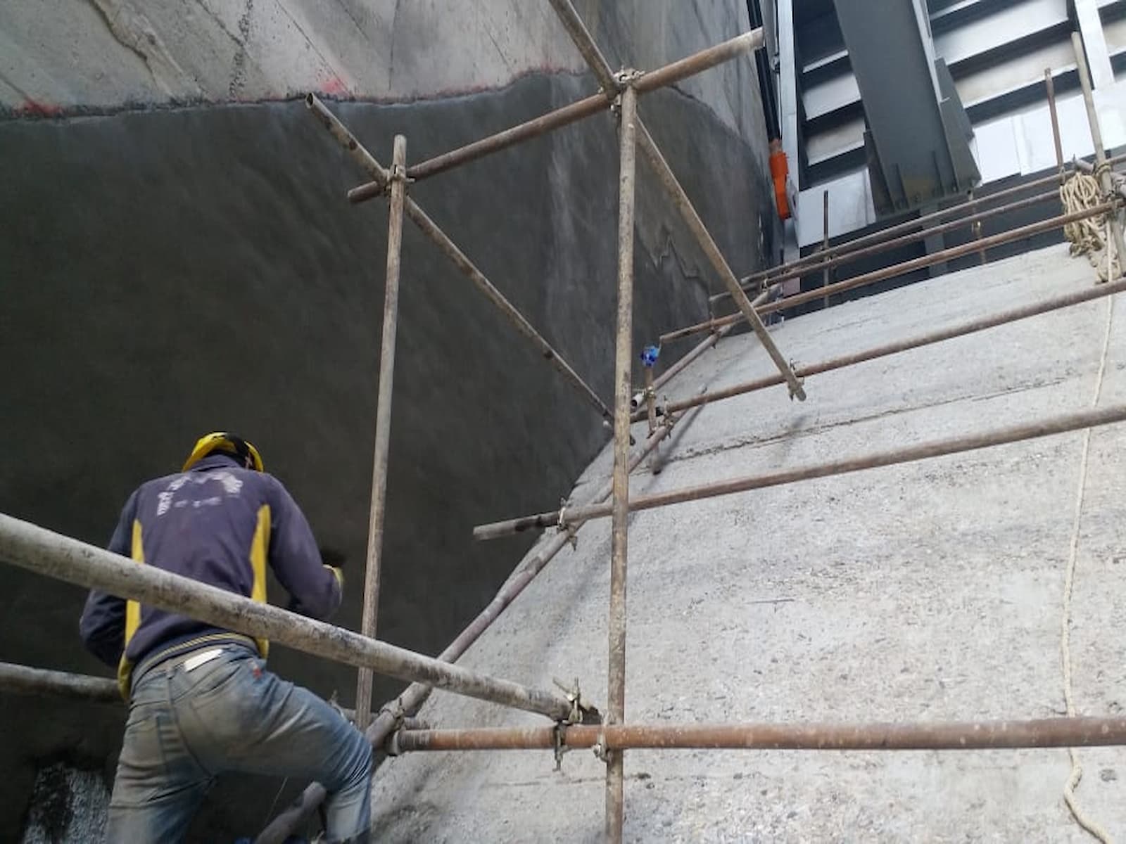 high strength abrasion resistant mortar work1